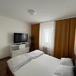 Apartment Appartement *