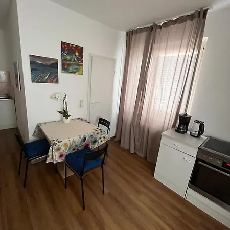 Apartment Lejlighed *